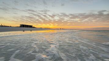 Sun loungers, beach towels