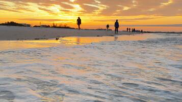 Sun loungers, beach towels