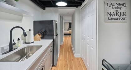 Cozy in Canton - Private Driveway - Pet Friendly