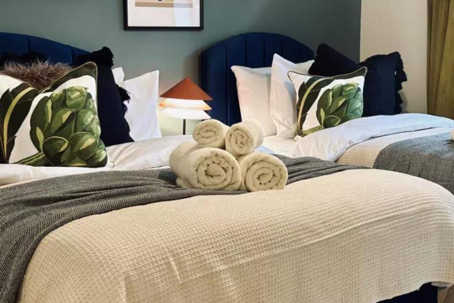 3 makuuhuonetta, ilmainen Wi-Fi, vuodevaatteet