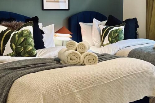 Kent Retreat Book Today and Relax