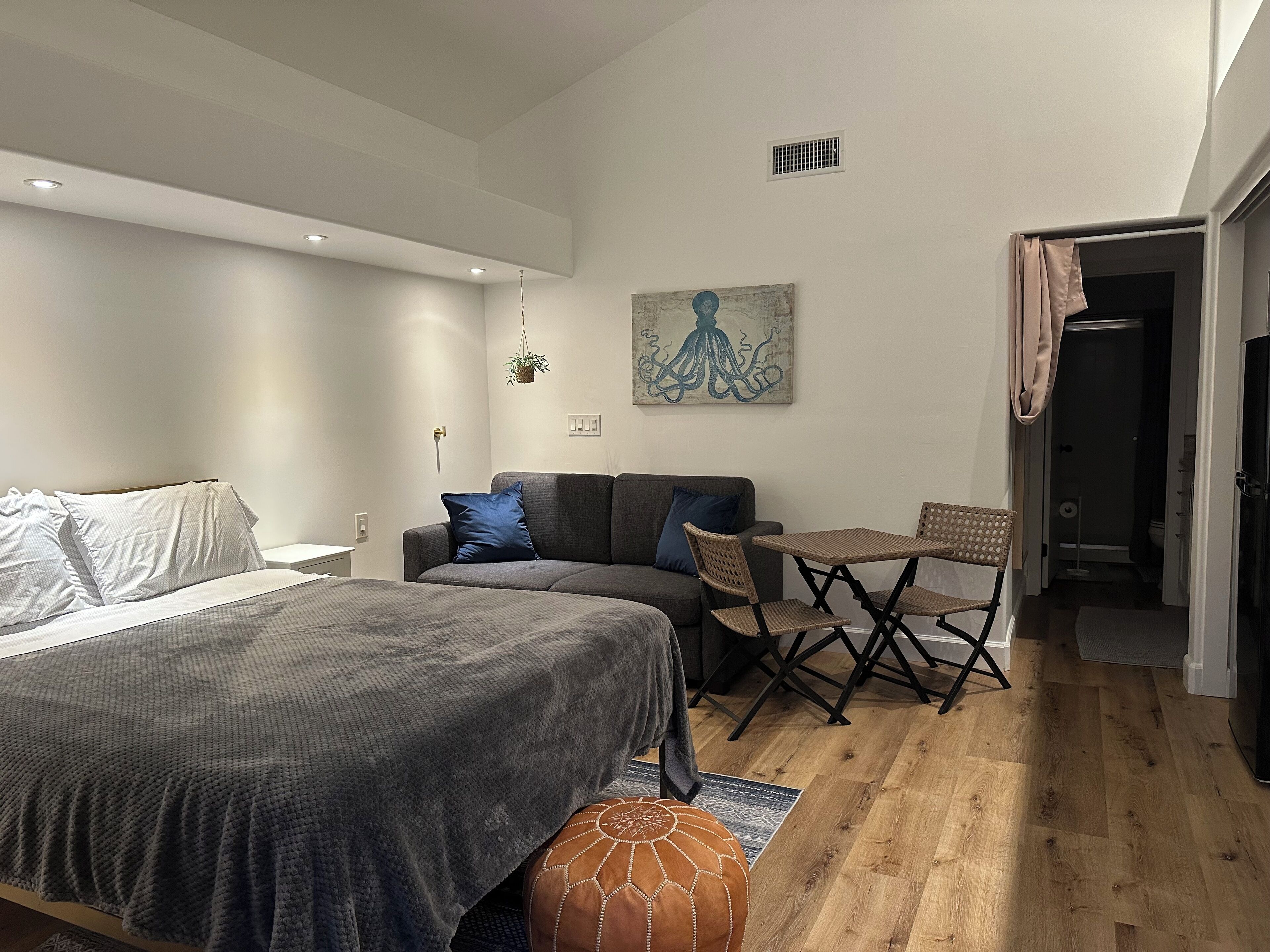 Wi-Fi, literie fournie