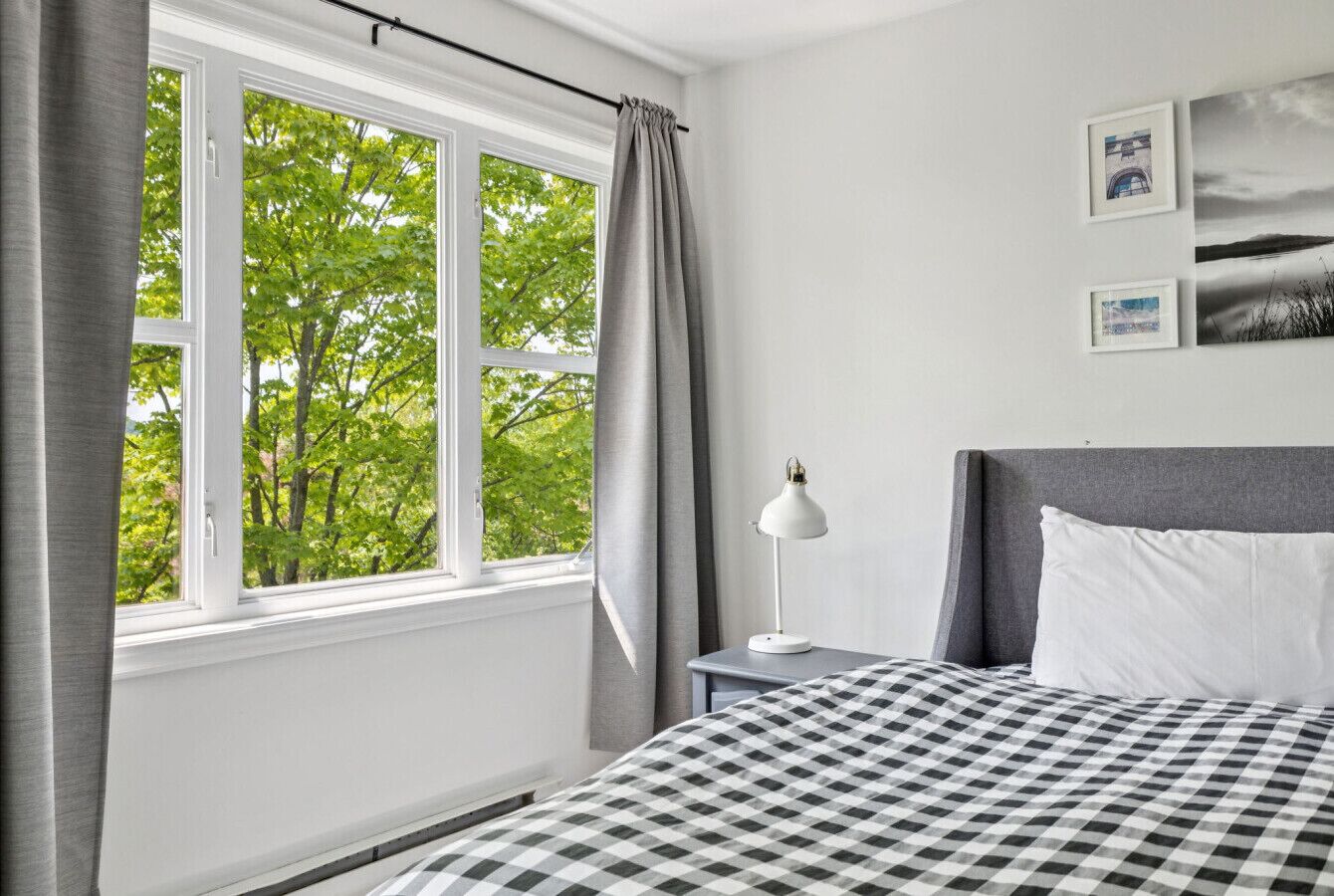 4 chambres, fer et planche à repasser, lit parapluie, Wi-Fi