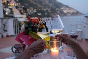 Outdoor dining - Vrbo Property (Positano)