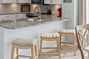Private kitchen - Beachfront Bliss on the Emerald Coast, Reovated, Sleeps 10, 3rd Floor (Panama City Beach)