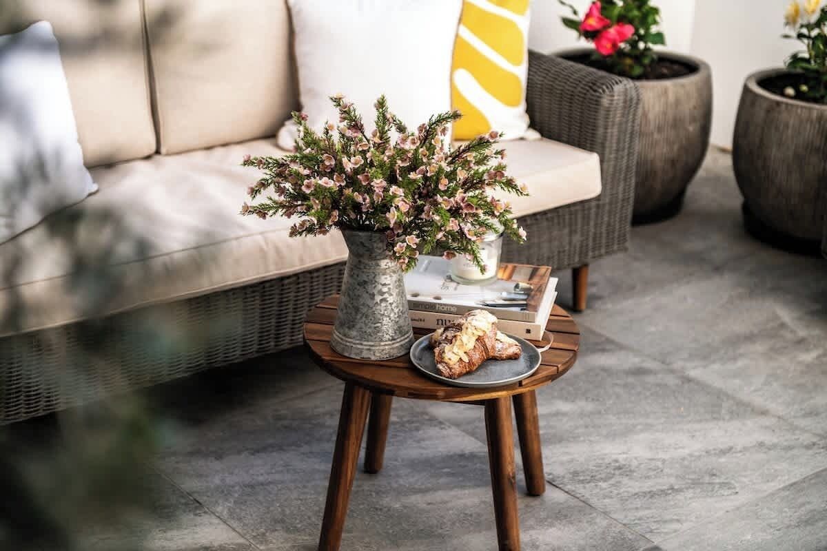 The Atelier  A Stylish Cheltenham Hideaway For 4 - Cheltenham