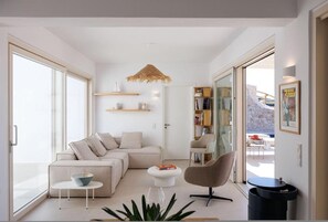 Interior - Villa Arcadia (Naxos)