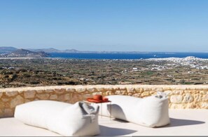 Property grounds - Villa Arcadia (Naxos)
