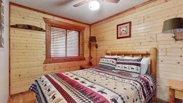 3 chambres, fer et planche à repasser, Wi-Fi, draps fournis