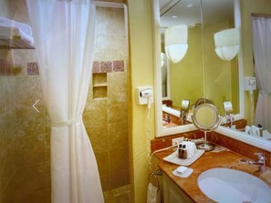 Bathroom - Marvelous resort in Cabo San Lucas - Junior Suite (Cabo San Lucas)