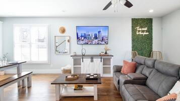 Smart TV, books