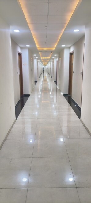 Comfort Studio, Balcony, City View | Bahagian dalam