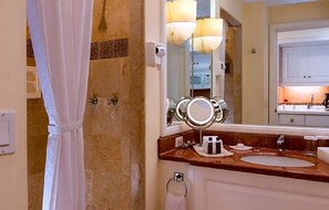 Bathroom - MASTER Suite Sleeps 6 Resort and Spa in Cabo with amazing pool and beach access. (Cabo San Lucas)