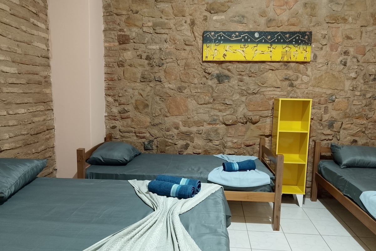 Habitación clásica con 1 cama doble o 2 individuales | Wifi gratis