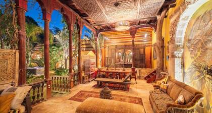 Bayt Abbas Boutique Retreat (The Dome Room) 1 BR