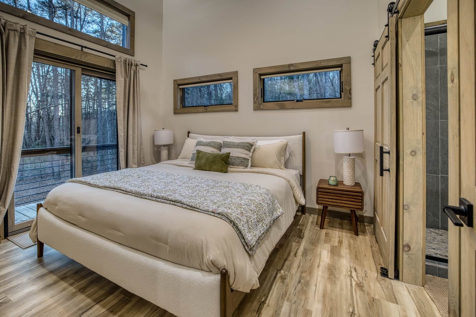 2 soverom, wi-fi (inkludert) og sengetøy