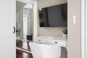 Interior - Sunlit Sanctuary | Walk to Bayshore | Hyde Park | 1mi to TGH (Tampa)