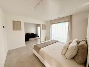 4 chambres, fer et planche à repasser, Wi-Fi, draps fournis