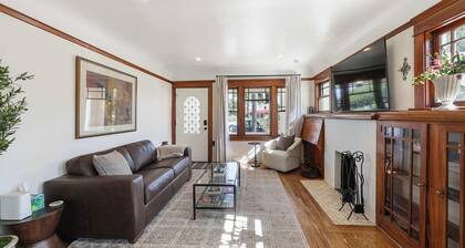 Spanish Style, 3 Beds, Cozy + Spacious, Cafes