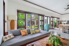 Smart TV, stereo - Tropical Paradise Escape-Villa Athena 3BR - Seminyak (Seminyak)
