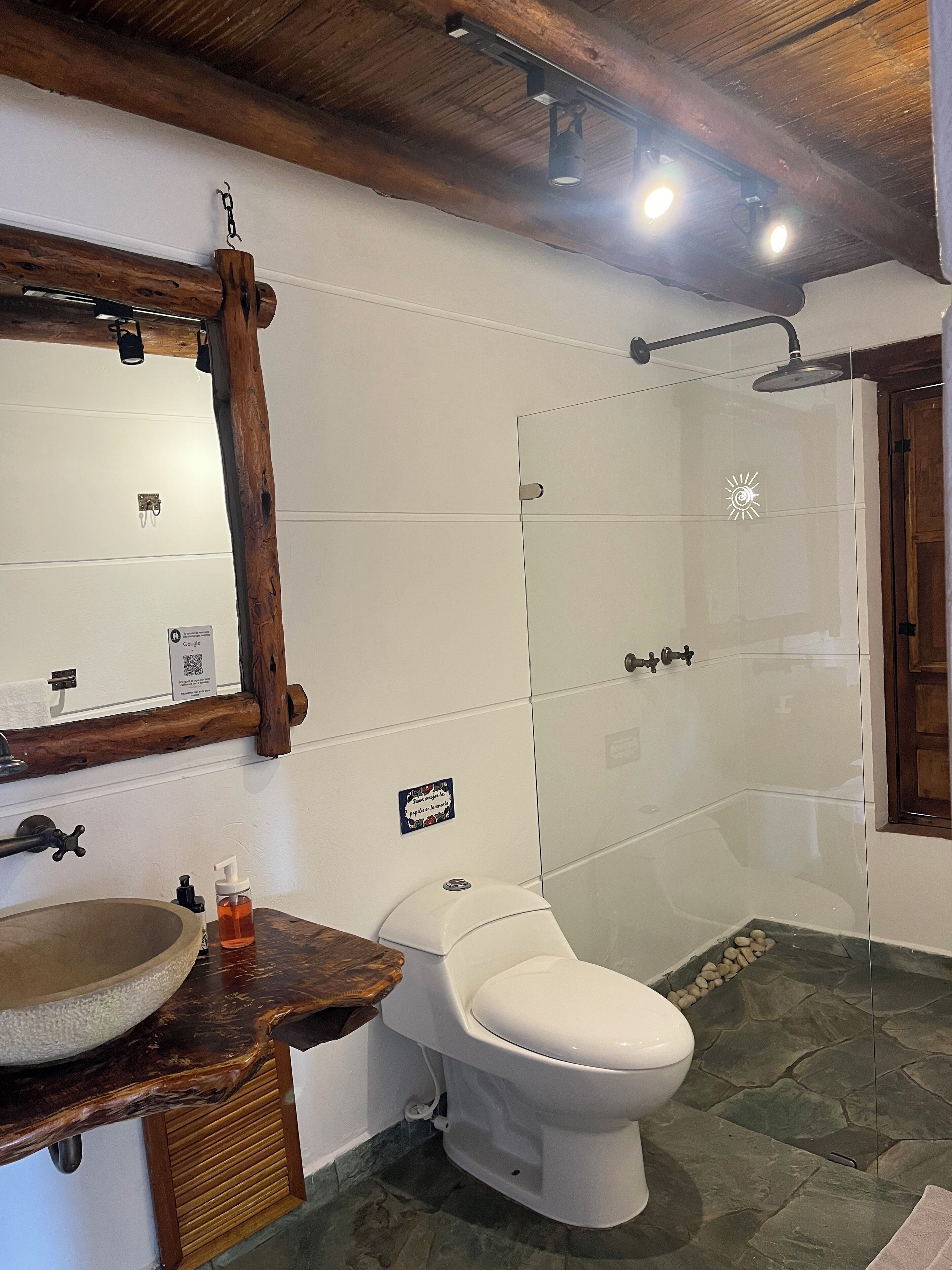 Comfort Double Room, Private Bathroom, Garden View | Bathroom