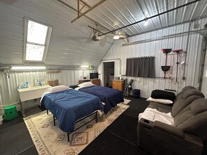 Interior - Valley Farm Apartment (Spring Valley)