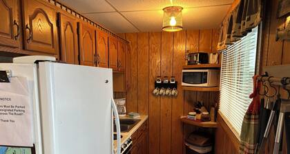 Perfect 3-bedroom cabin in enjoyable Marinesco getaway