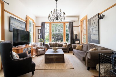 Gather and Graze - Villa’s and Venue. Characterful country retreat for groups