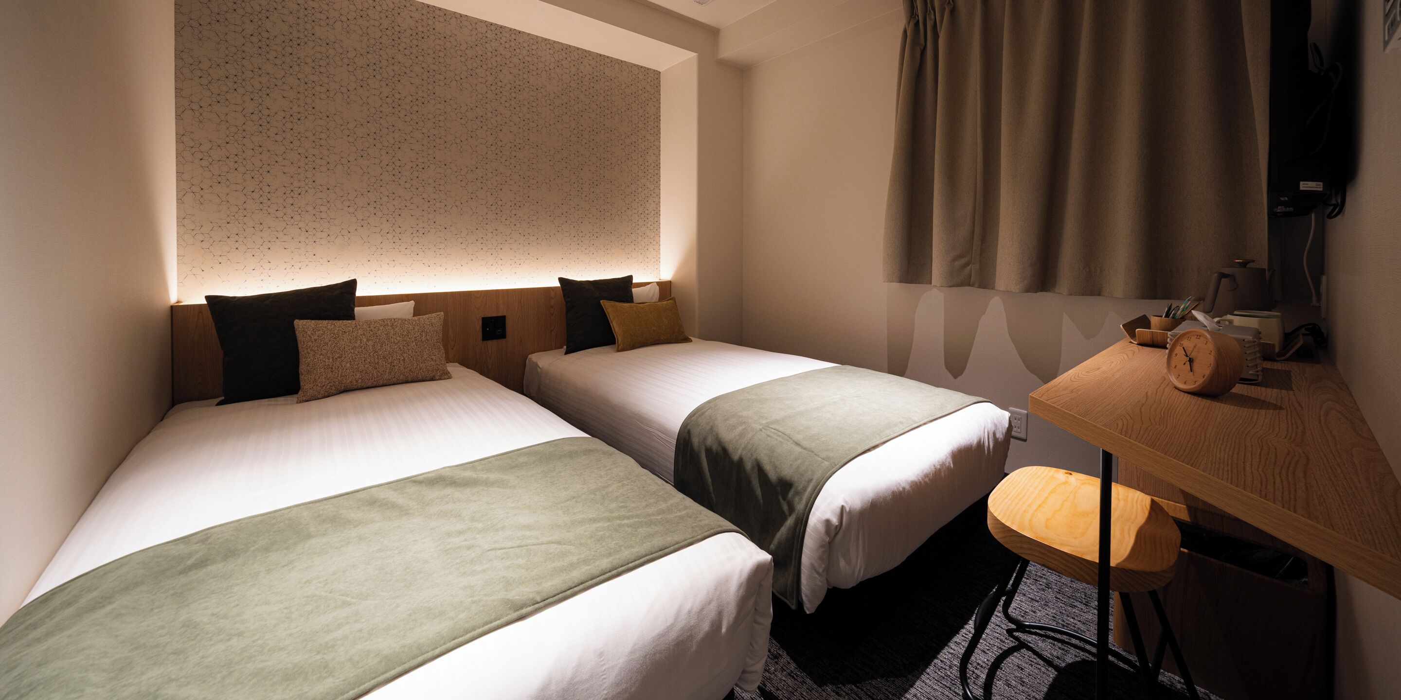 Standard Twin Room | In-room safe, desk, free WiFi