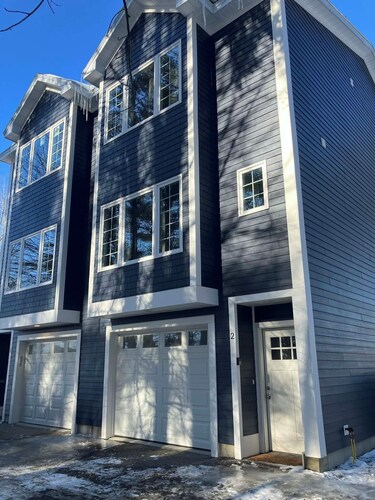 New - 2-bedroom townhome in charming Brunswick #1 w/ garage