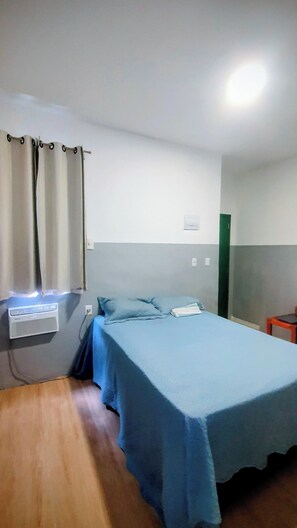 2 bedrooms, iron/ironing board, free WiFi, bed sheets - Std umarizal AP (Belém)