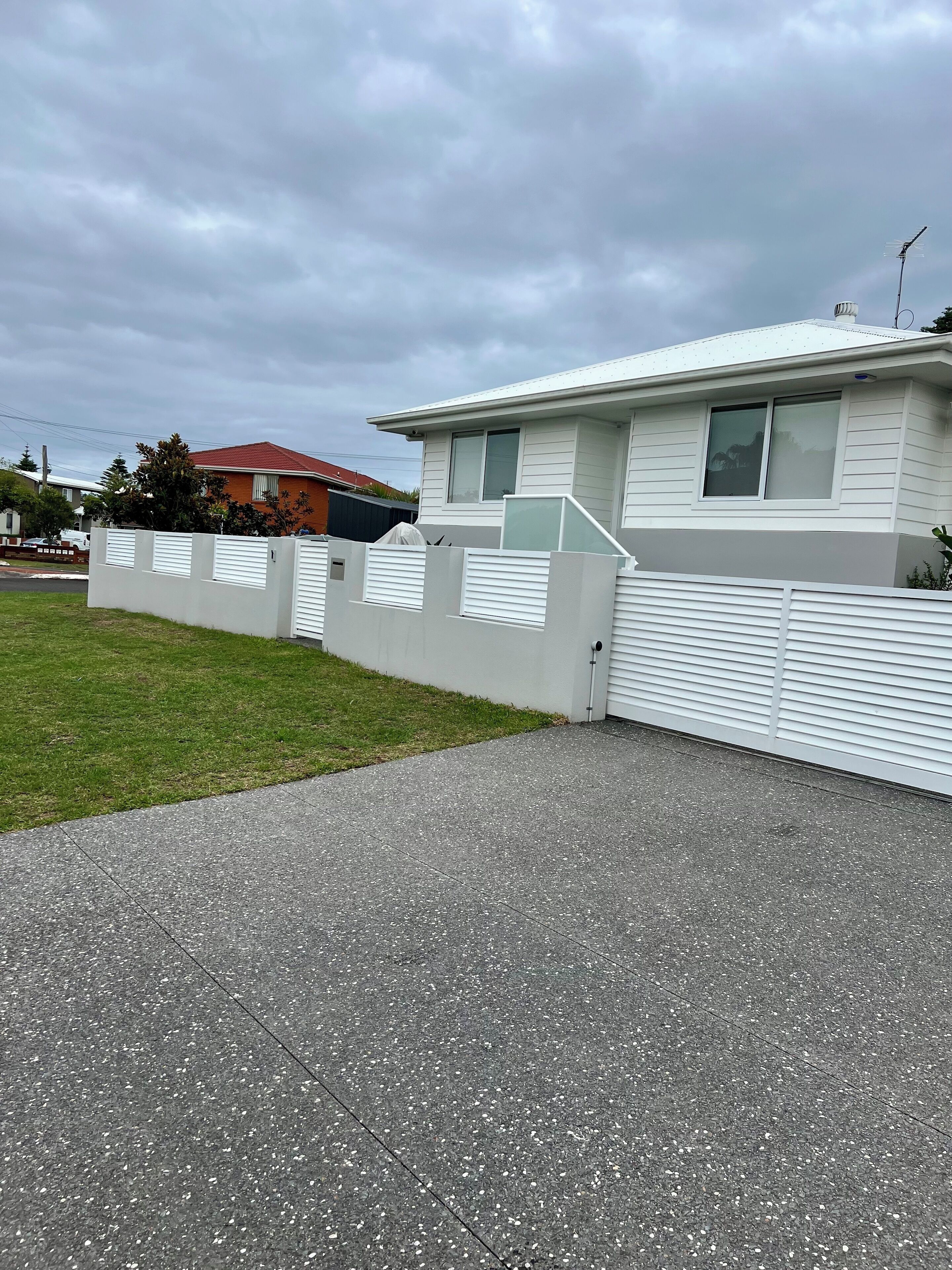 Entire Attached Granny Flat - Sleeps 4