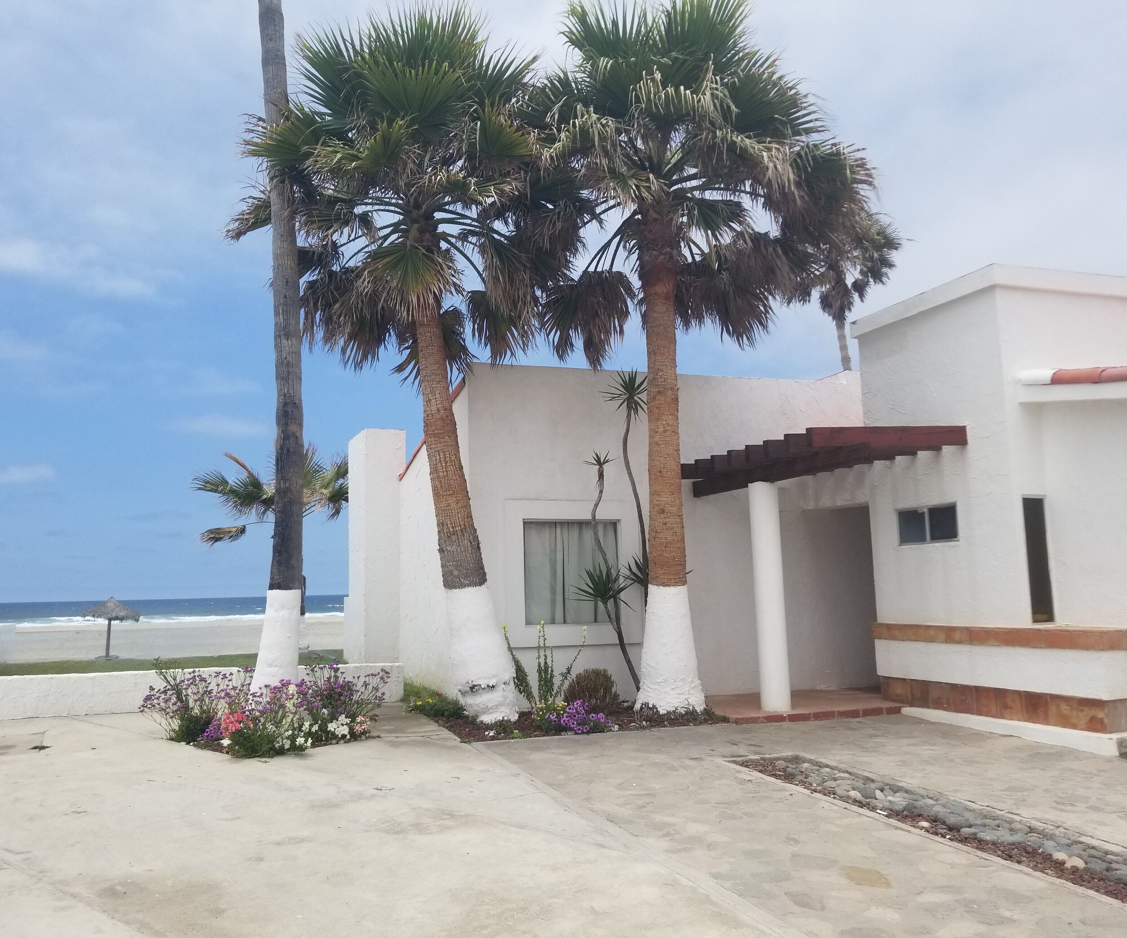 Deluxe Villa, Beach View | Property grounds
