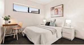 Bügeleisen/Bügelbrett, WLAN, Bettwäsche