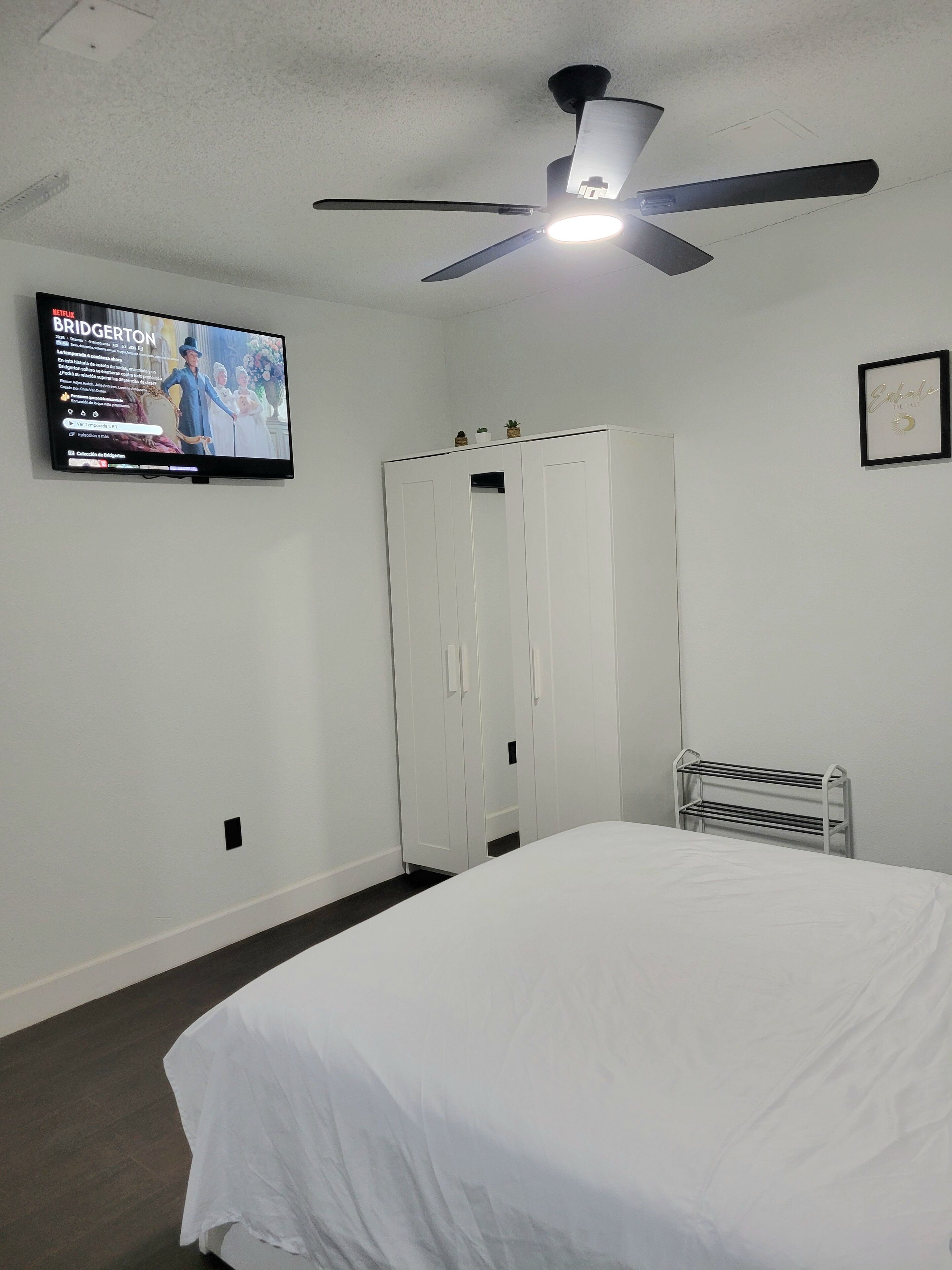 1 bedroom, WiFi, bed sheets