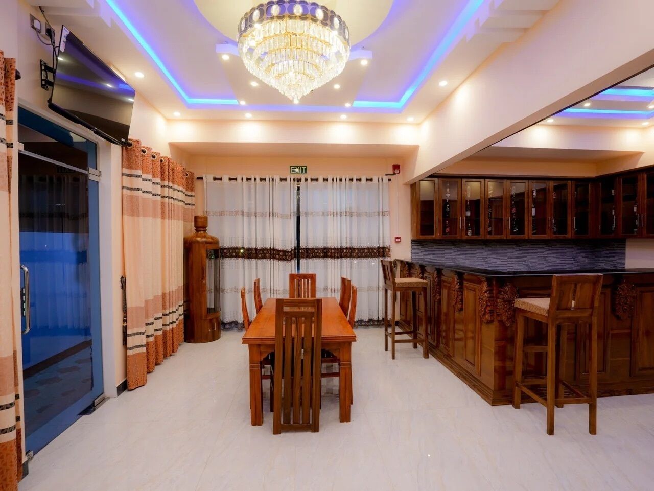 تناول الطعام