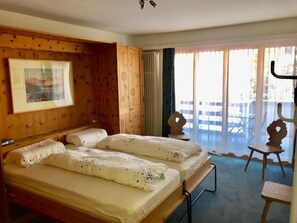 1 bedroom, Internet - Derby 31 by Interhome (St. Moritz)