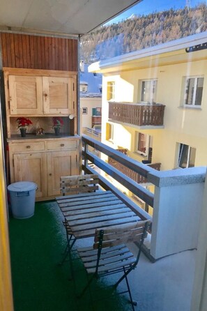 Outdoor dining - Derby 31 by Interhome (St. Moritz)