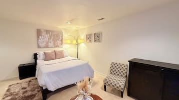 熨斗/熨衫板、Wi-Fi、床單