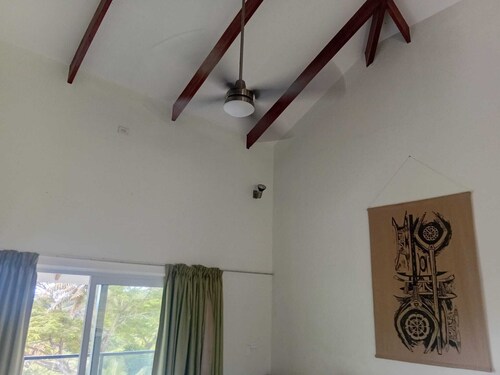 Wonderful 2-bedroom bed & breakfast with AC in SavuSavu Fiji