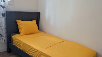 3 habitaciones, wifi gratis y ropa de cama