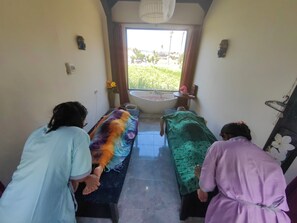 Deep-tissue massages, massages - Yogika-Center (Bali)