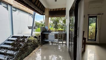 Standard Double Room, Mountain View | Interior