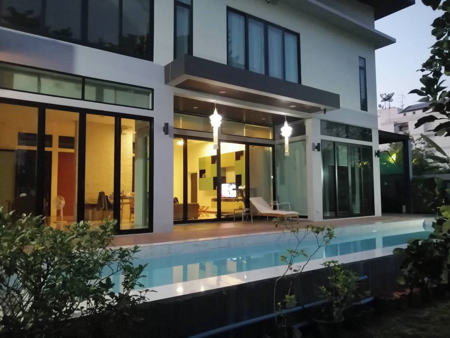 Front of property – evening/night