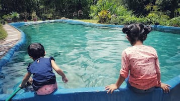 Seasonal outdoor pool