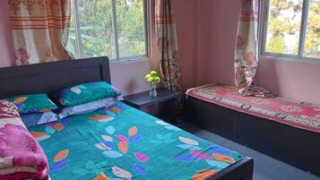 Habitación doble Confort, balcón, vista a la montaña | Wifi gratis