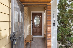 Exterior detail - Skyline Downtown View • Near Mt. Rose Skiing (Reno)