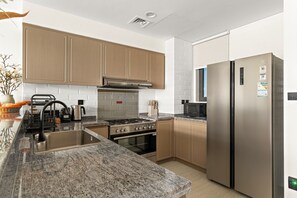 Apartment - Damac Lagoons Santorini - 197b 4BD (Dubai)