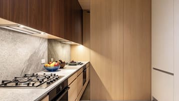 Microwave, oven, dishwasher