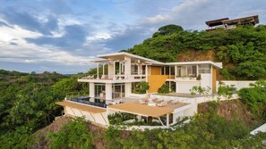Exterior - Hillside Villa 3-Ocean View Private Sanctuaries Infinity Pool HEATED HOT TUB (Playa Hermosa)